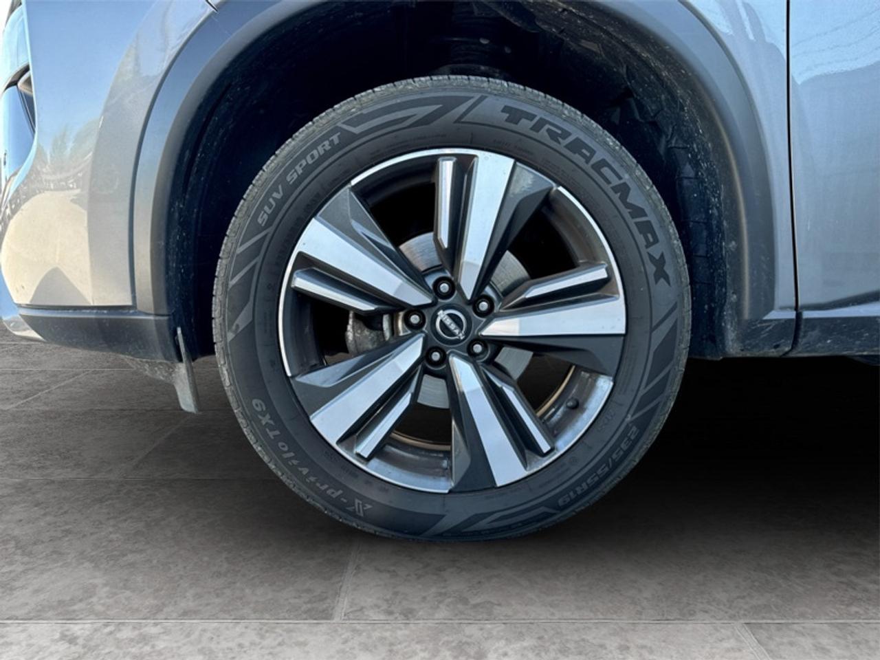 2024 Nissan Rogue SL  **CLEAN CARFAX** Photo