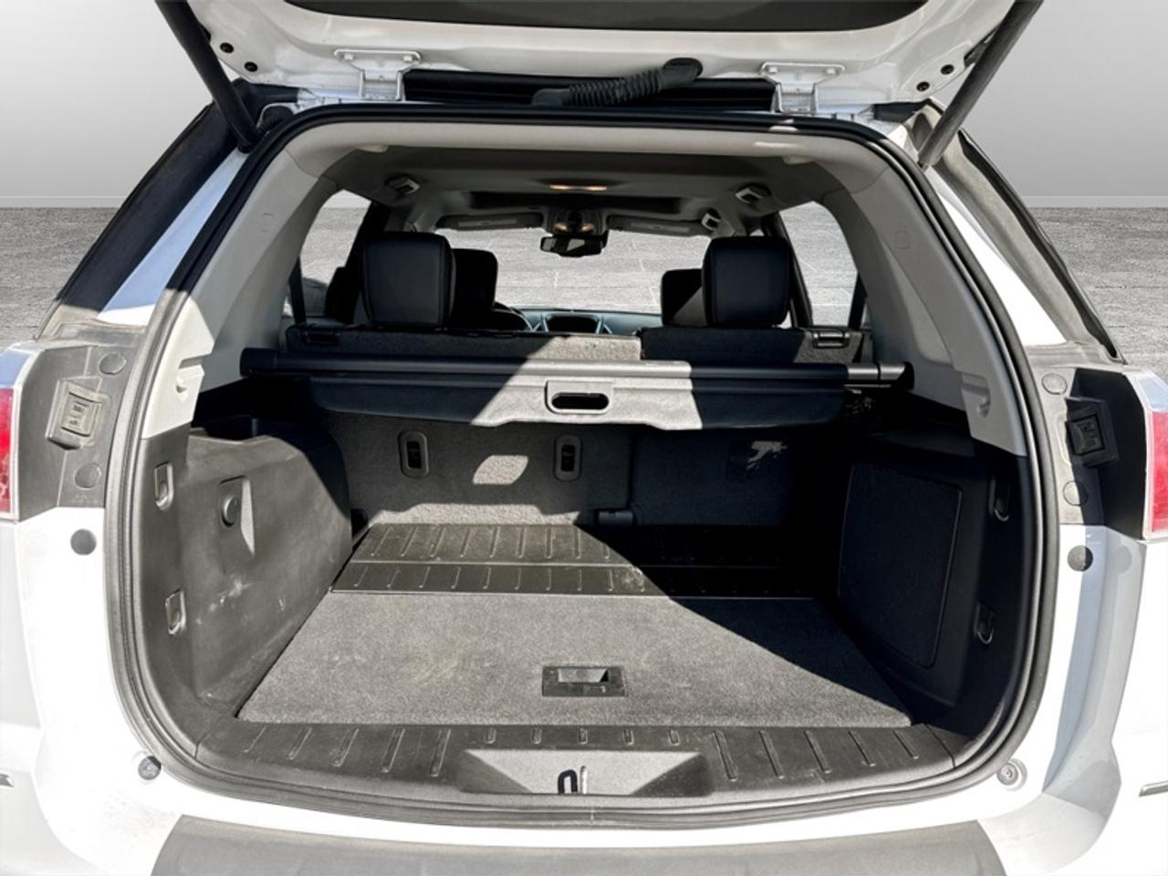 2017 GMC Terrain Denali Photo