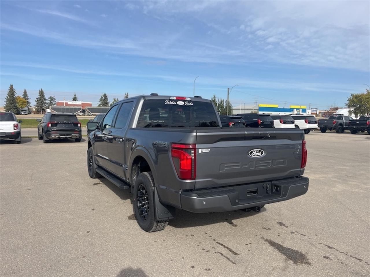 2026 Ford F-150 XLT  - 18" Wheels - Tow Package Photo5