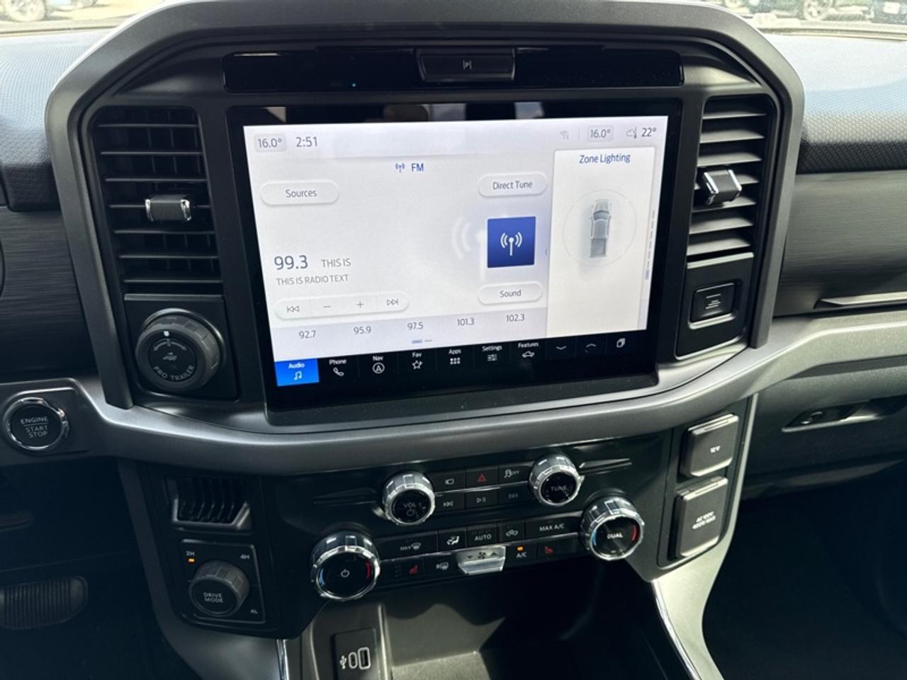2025 Ford F-150 XLT  Navigation GPS Photo
