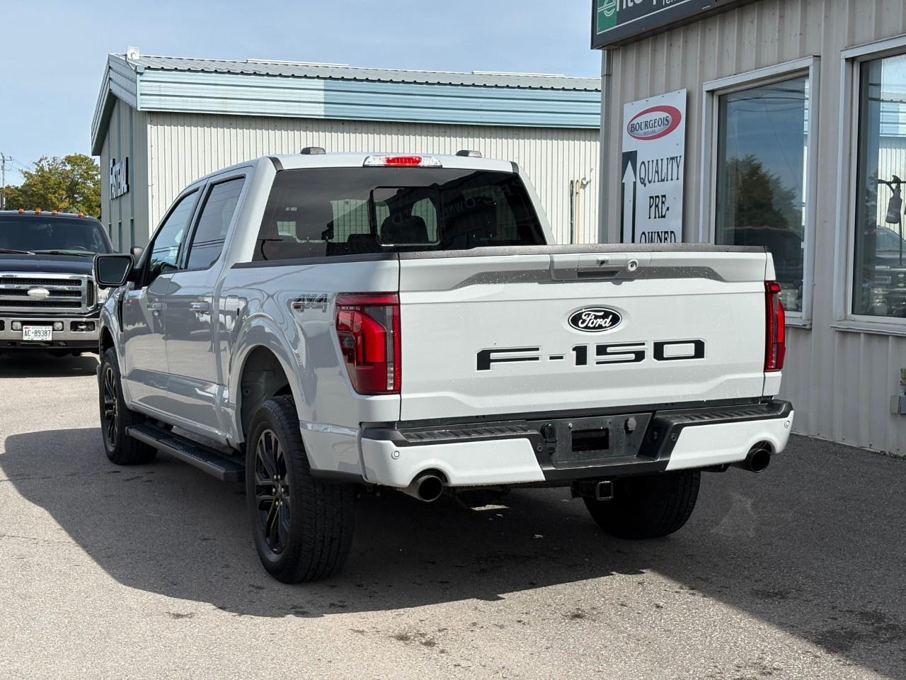 2024 Ford F-150 Lariat 4WD SuperCrew 5.5' Box Photo