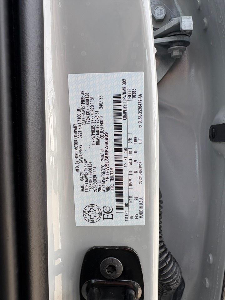 2024 Ford F-150 Lariat 4WD SuperCrew 5.5' Box Photo