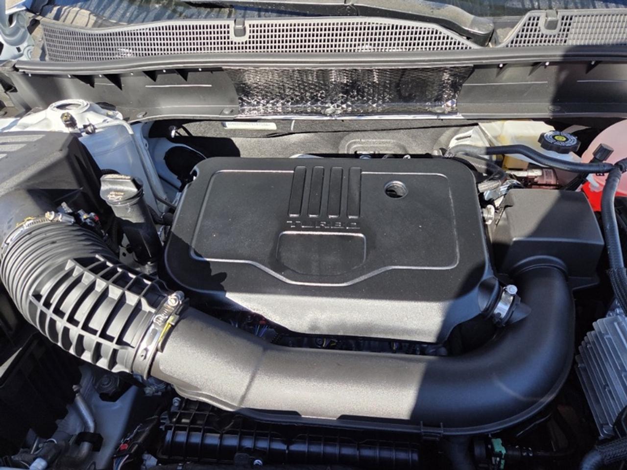 2026 Chevrolet Blazer LT  - Heated Seats -  Apple CarPlay Photo