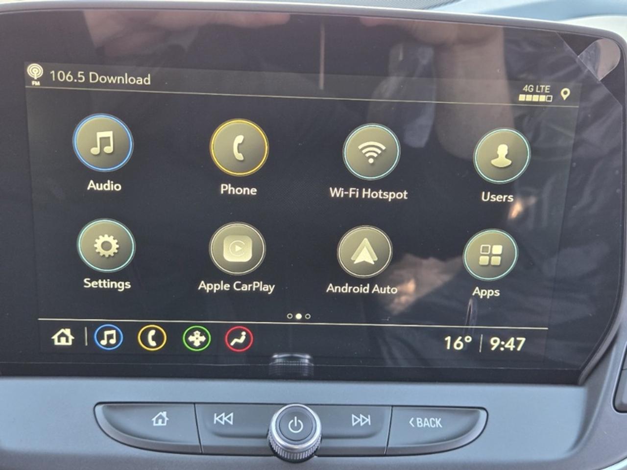 2026 Chevrolet Blazer LT  - Heated Seats -  Apple CarPlay Photo