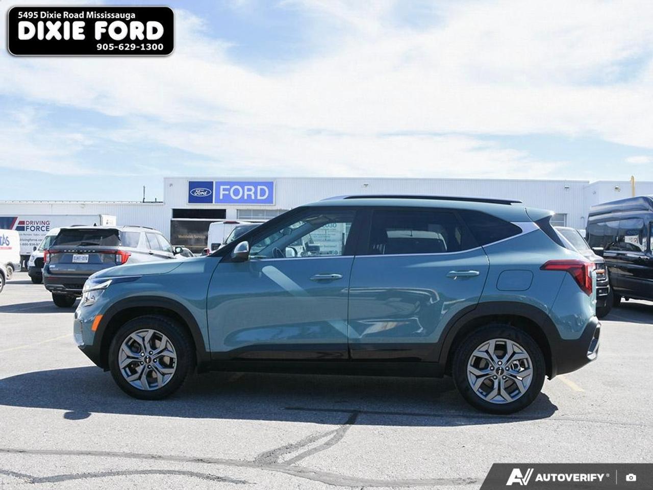 2025 Kia Seltos EX Photo