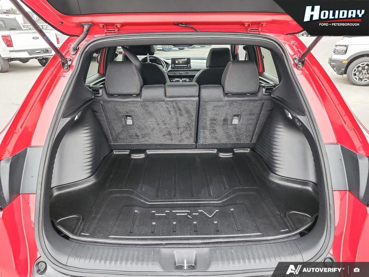 2025 Honda HR-V Sport Photo