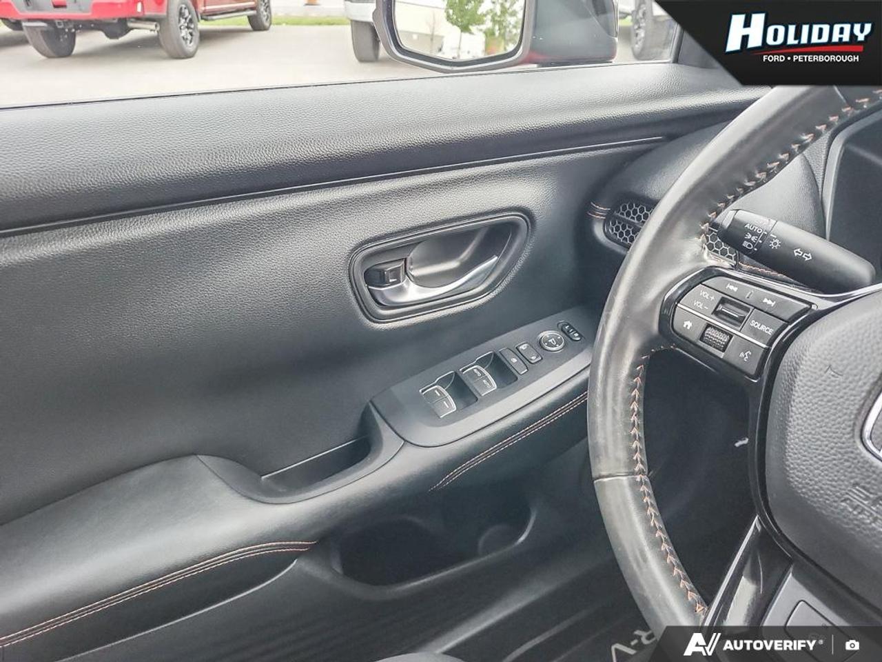2025 Honda HR-V Sport Photo