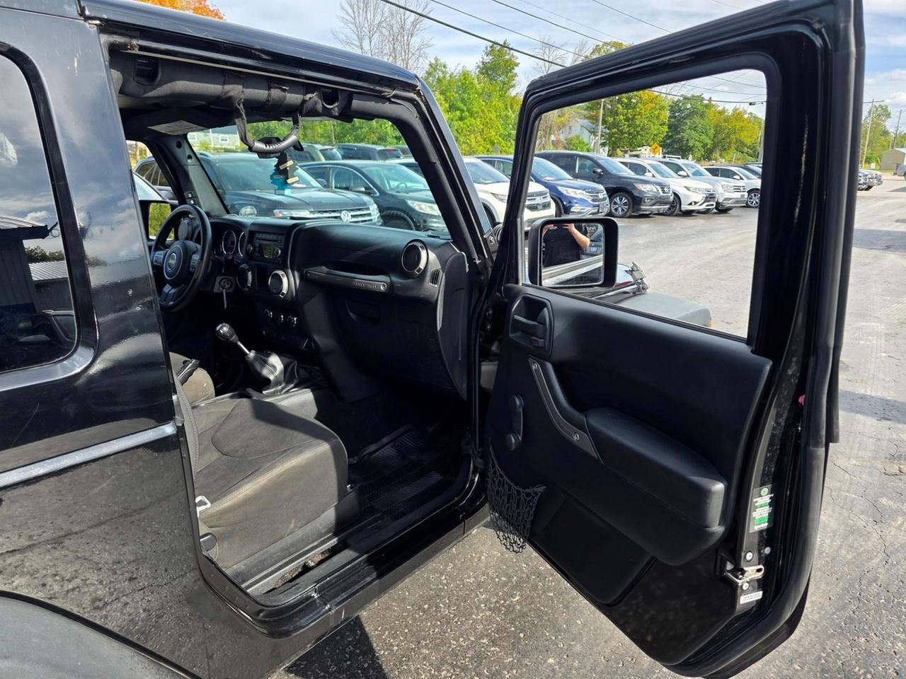 2016 Jeep Wrangler SPORT Photo