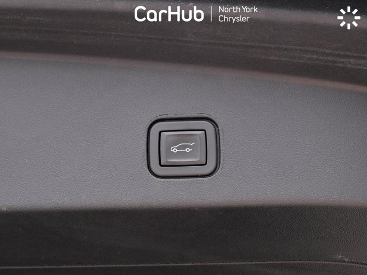 2024 Cadillac LYRIQ Tech Panoramic Roof | 20-Inch Alloy Wheels | Heated Seats | Navigation Photo