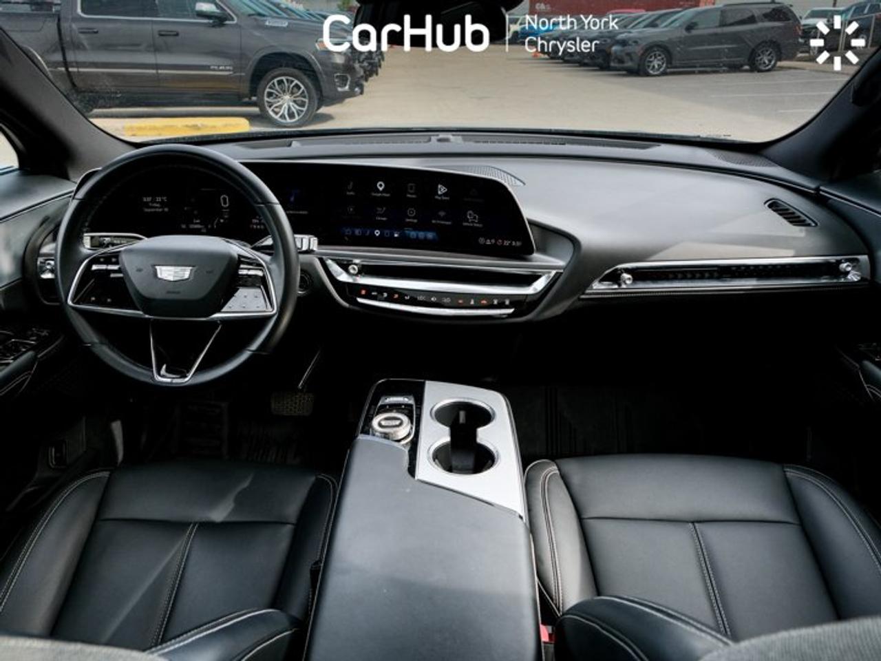 2024 Cadillac LYRIQ Tech Panoramic Roof | 20-Inch Alloy Wheels | Heated Seats | Navigation Photo
