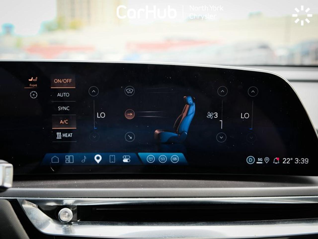 2024 Cadillac LYRIQ Tech Panoramic Roof | 20-Inch Alloy Wheels | Heated Seats | Navigation Photo