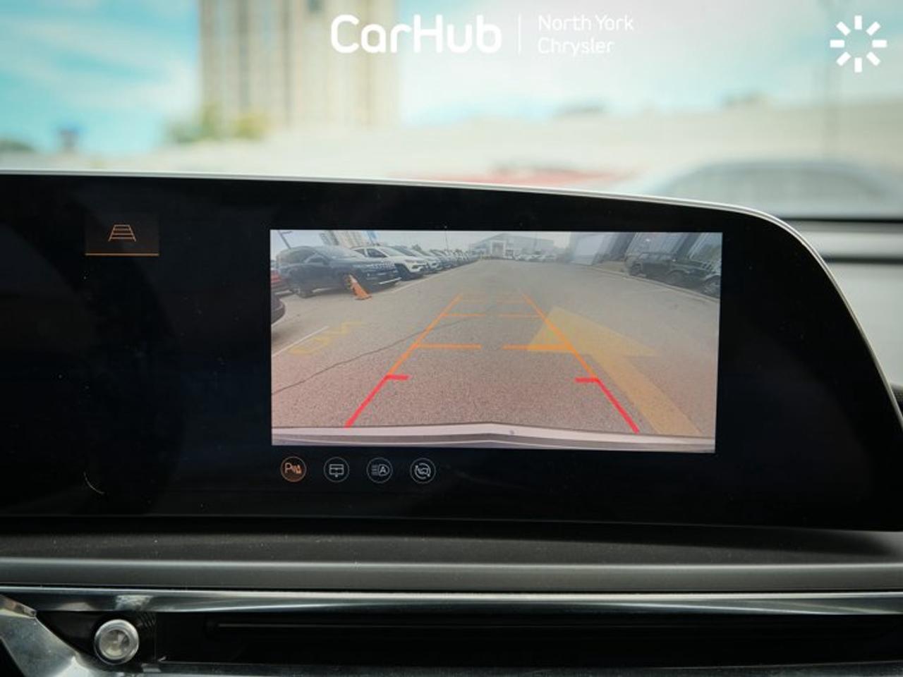 2024 Cadillac LYRIQ Tech Panoramic Roof | 20-Inch Alloy Wheels | Heated Seats | Navigation Photo