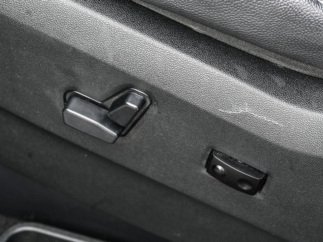 2017 Dodge Grand Caravan SXT Premium Plus Photo