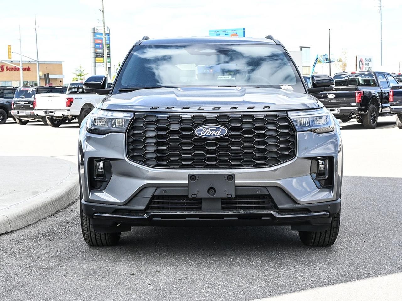 2027 Ford Explorer ST-Line Photo