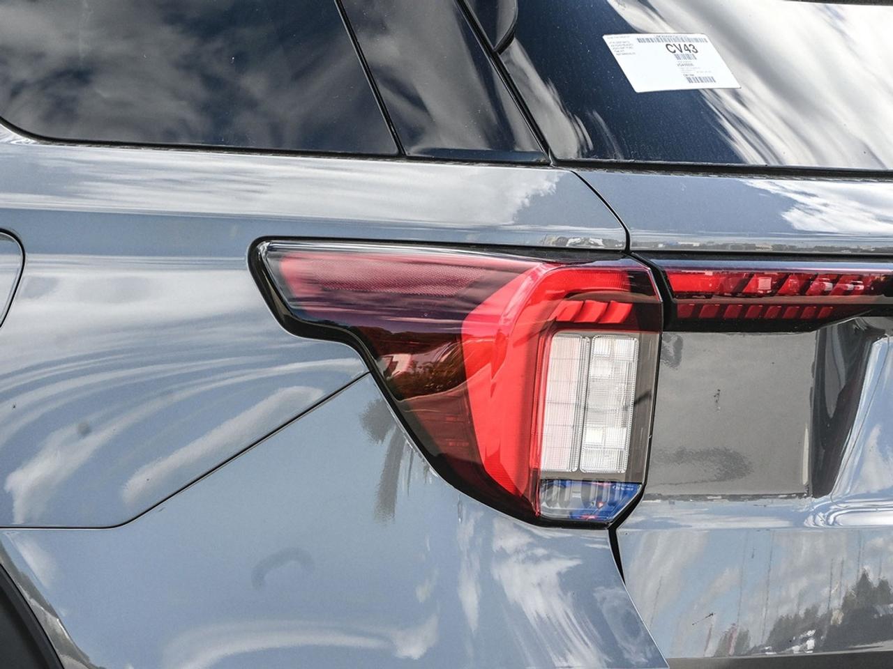 2027 Ford Explorer ST-Line Photo