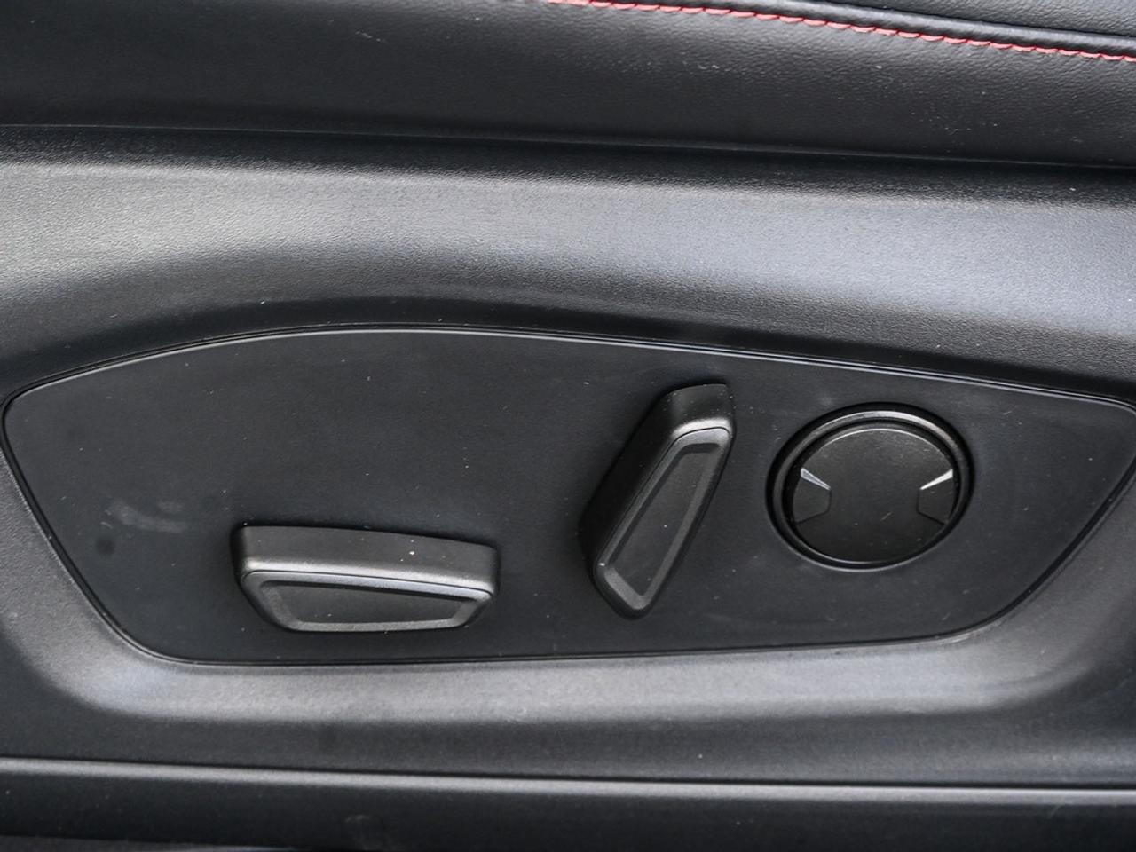 2027 Ford Explorer ST-Line Photo