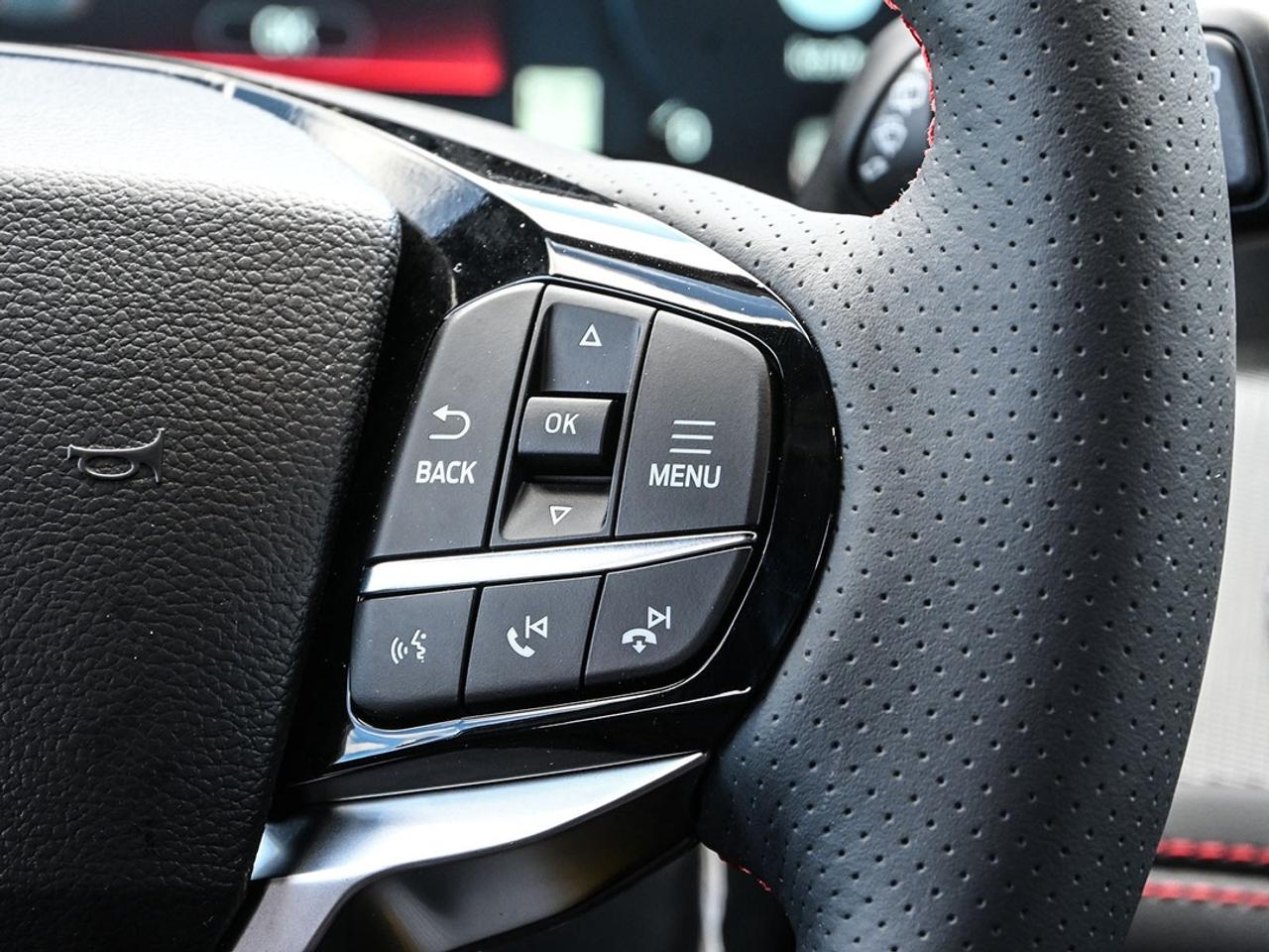 2027 Ford Explorer ST-Line Photo
