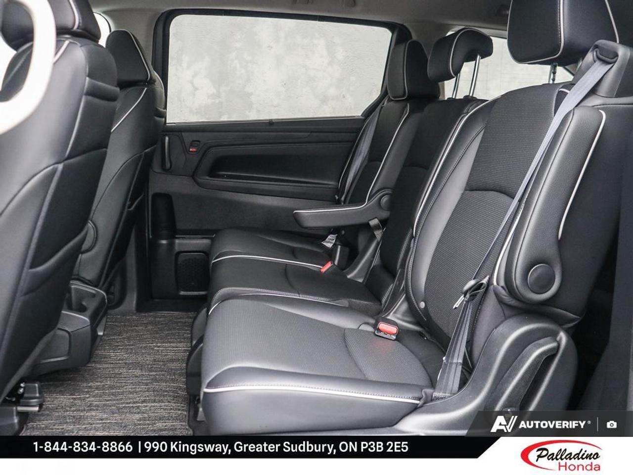 2027 Honda Odyssey Touring Photo