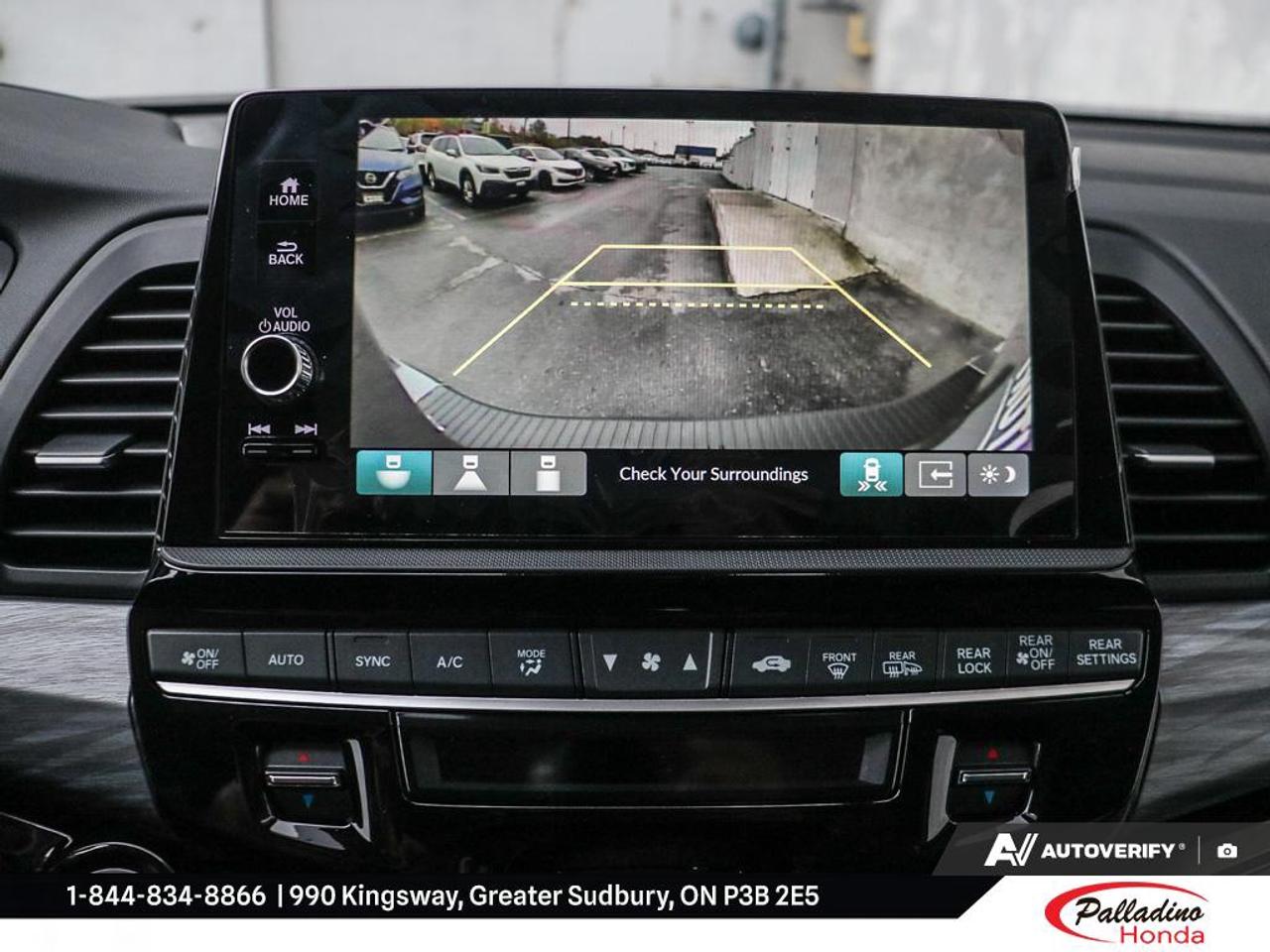 2027 Honda Odyssey Touring Photo