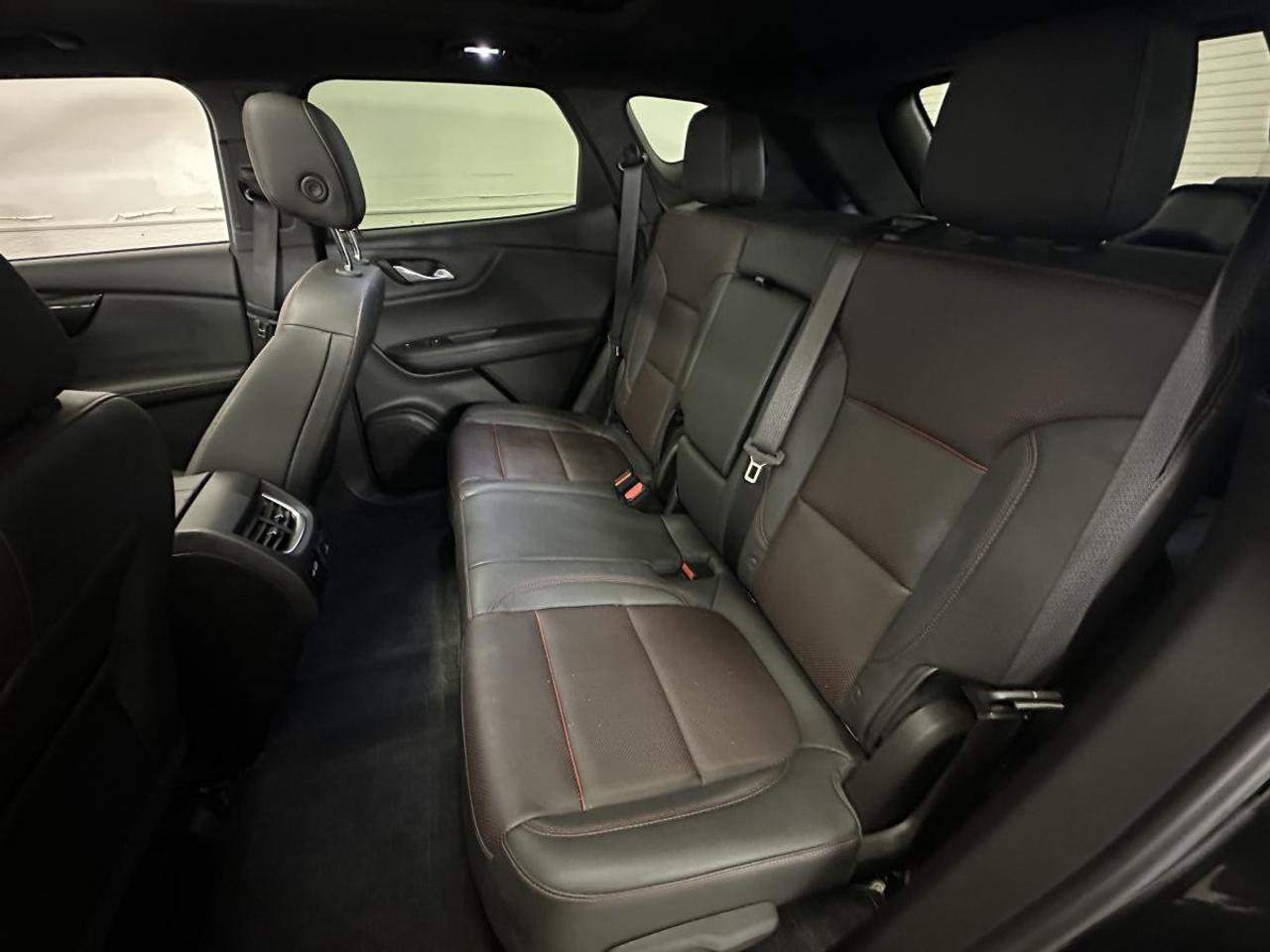 2024 Chevrolet Blazer RS/AWD/33KM/PANOROOF/LEATHER/NAVI/1 OWNER LEASE RETURN! Photo