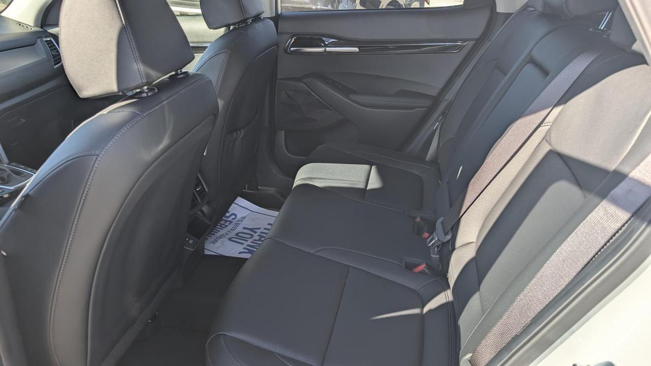 2025 Kia Seltos X-LINE Photo