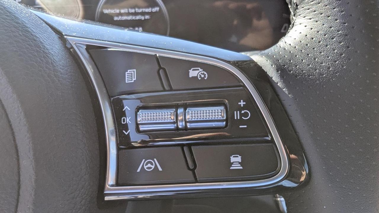 2025 Kia Seltos X-LINE Photo