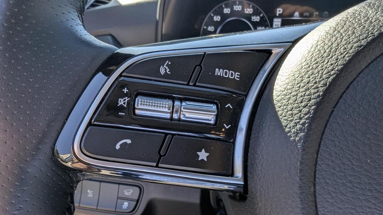 2025 Kia Seltos X-LINE Photo