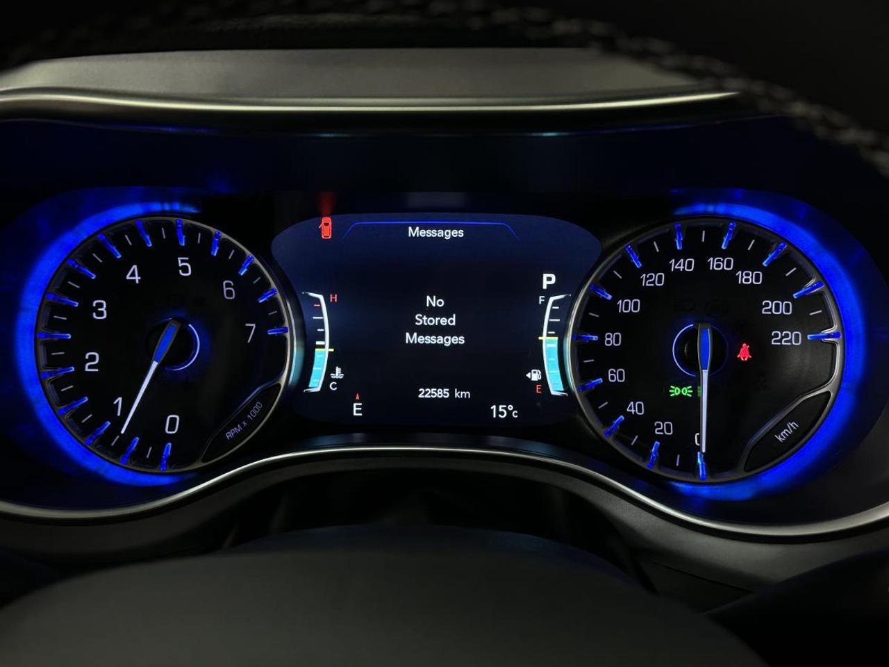 2026 Chrysler Pacifica Limited LIMITED/PANOROOF/LEATHER/NAVI/22KM/OFF 1 OWNER LEASE! Photo