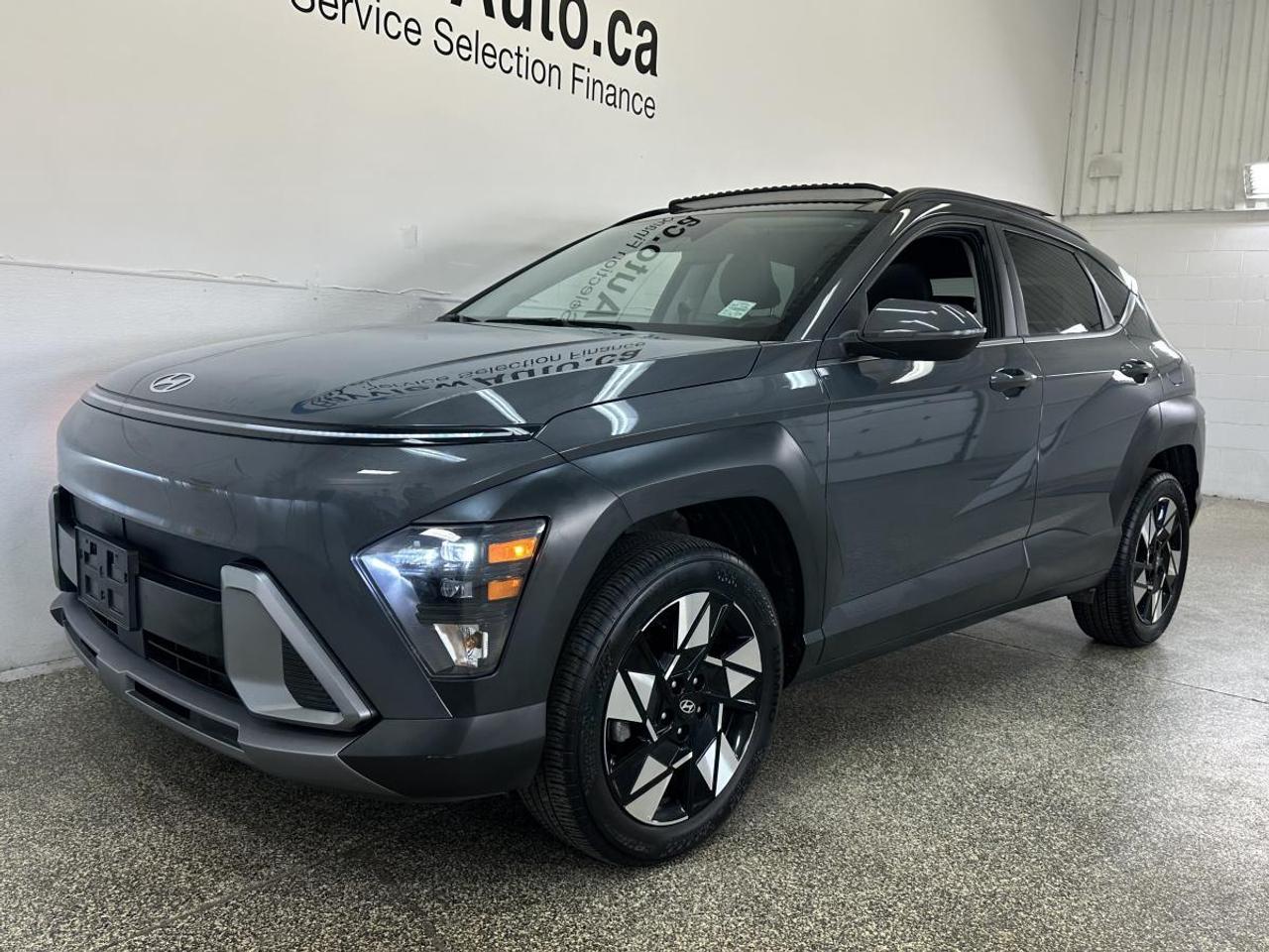 2025 Hyundai KONA 2.0L Preferred w/Trend Package PREFERRED/TREND PKG/AWD/LEATHER/ROOF/MORE! Photo