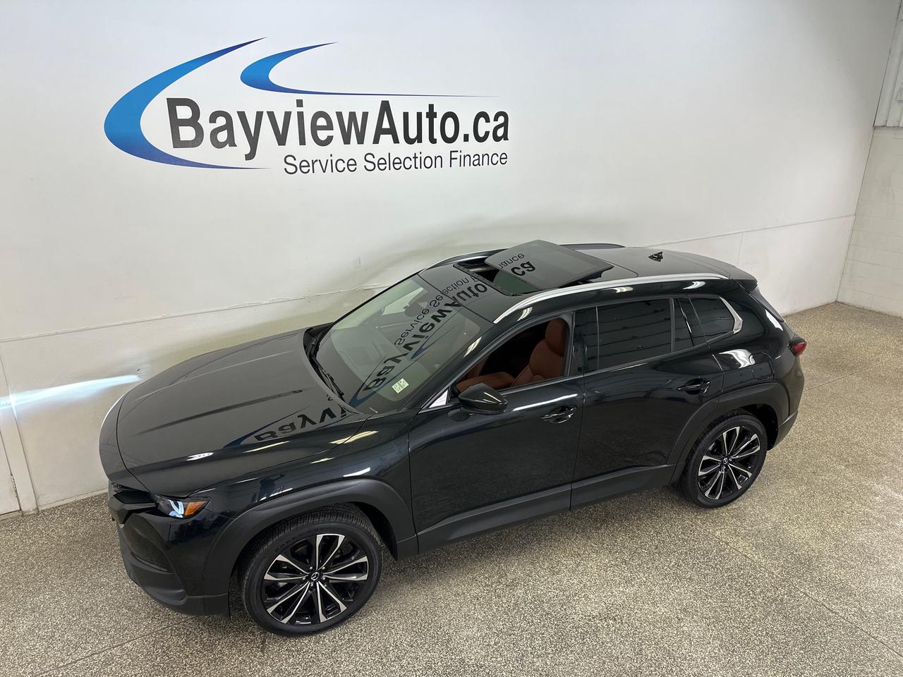 2025 Mazda CX-50 GT/AWD/14KM/BROWN LEATHER/PANOROOF/NAVI/1 OWNER LEASE RETURN! Photo