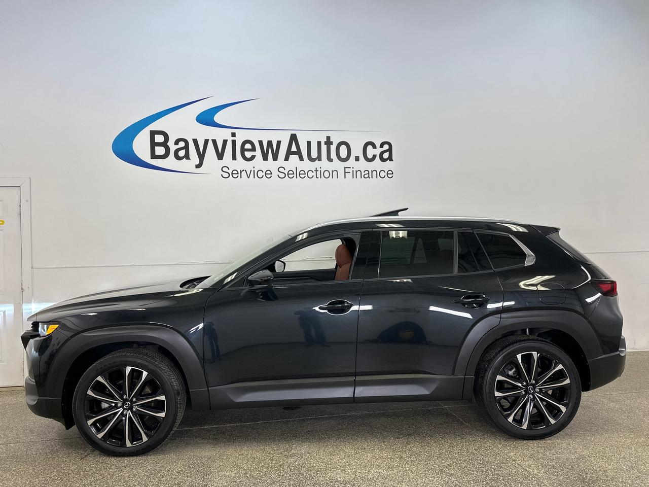 2025 Mazda CX-50 GT/AWD/14KM/BROWN LEATHER/PANOROOF/NAVI/1 OWNER LEASE RETURN! Photo