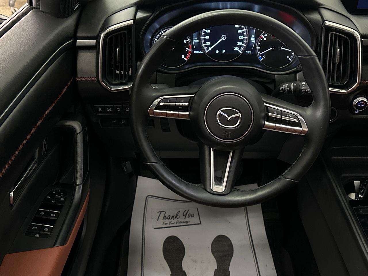 2025 Mazda CX-50 GT/AWD/14KM/BROWN LEATHER/PANOROOF/NAVI/1 OWNER LEASE RETURN! Photo
