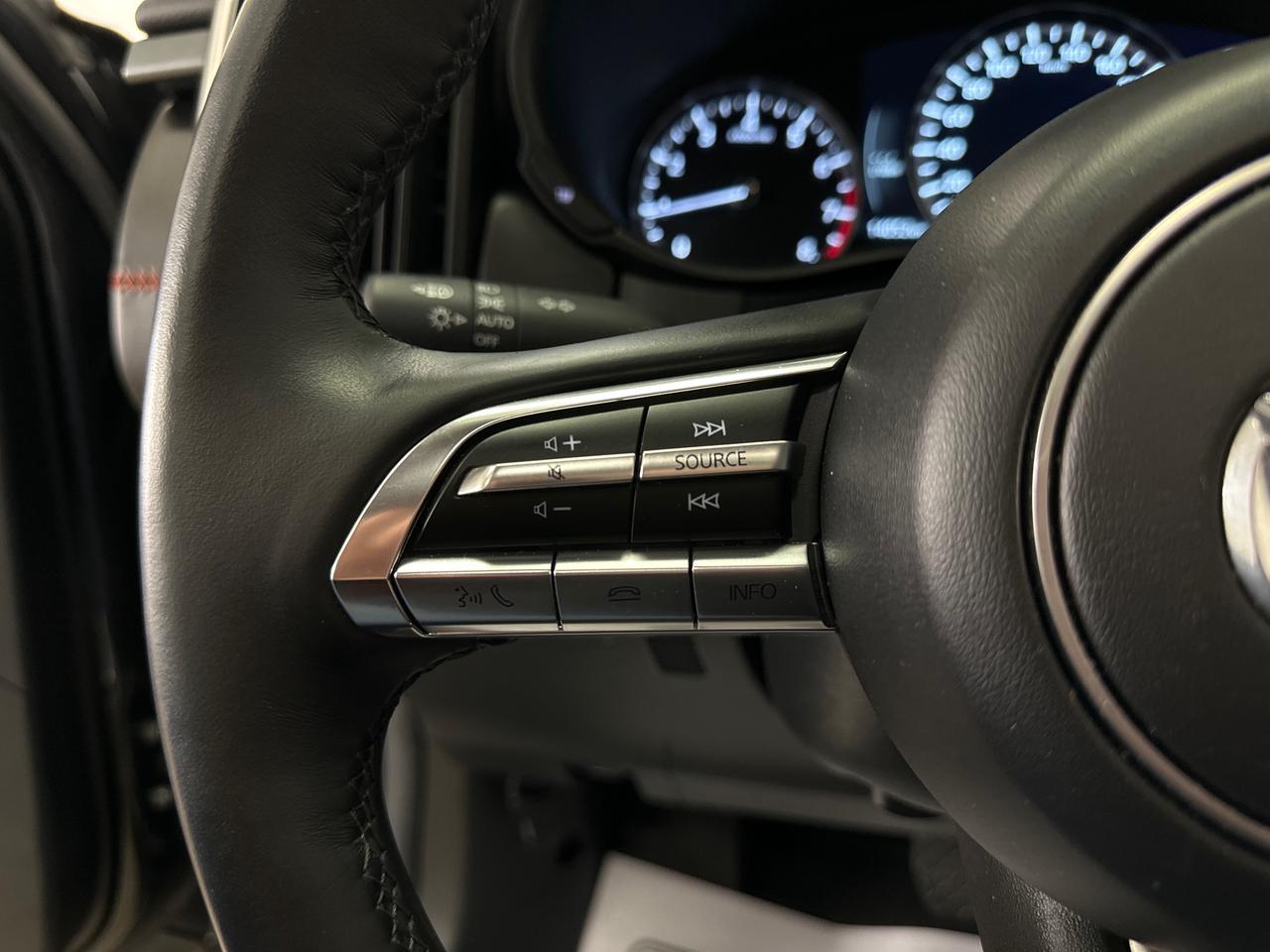 2025 Mazda CX-50 GT/AWD/14KM/BROWN LEATHER/PANOROOF/NAVI/1 OWNER LEASE RETURN! Photo