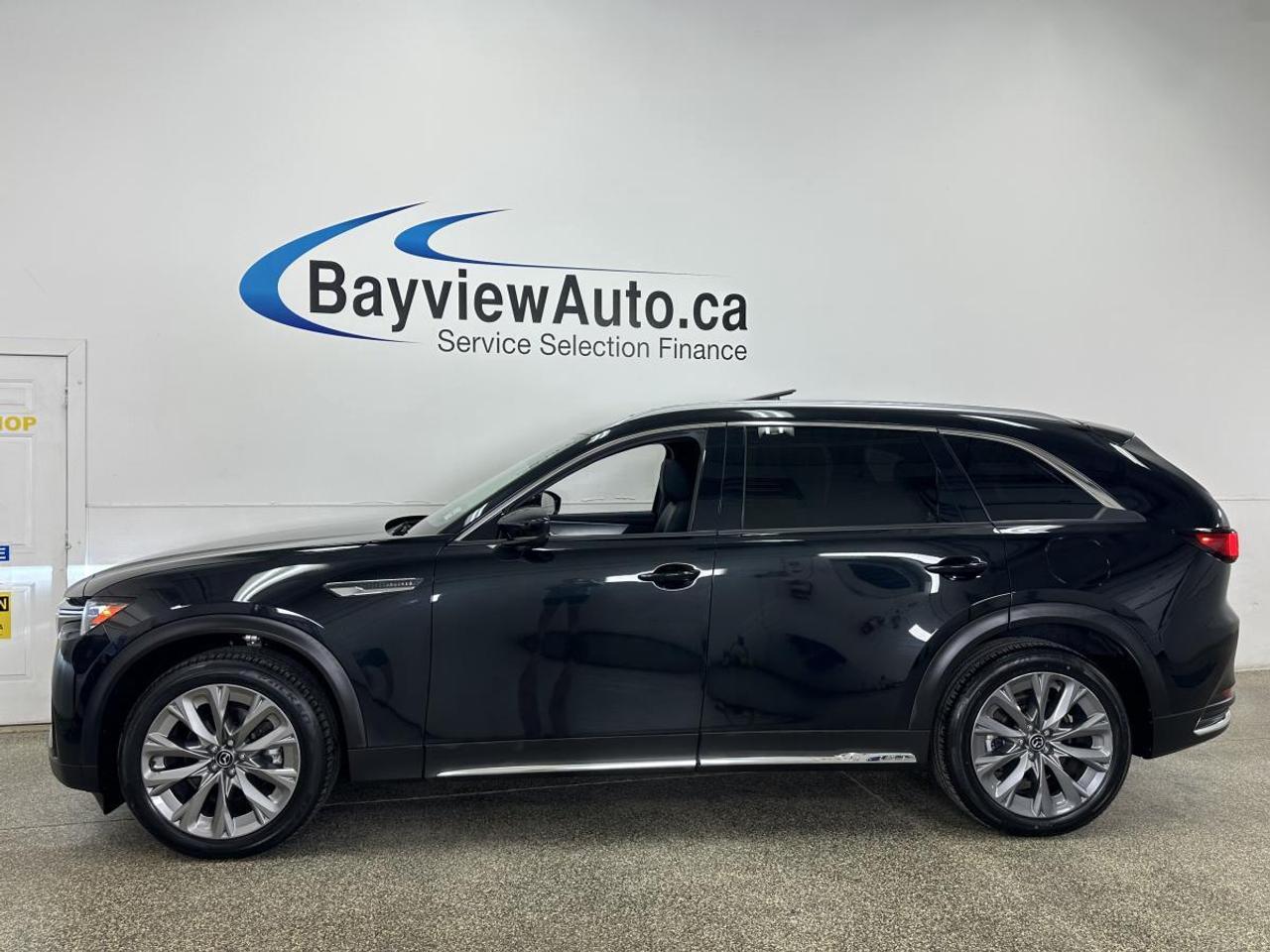 2025 Mazda CX-90 MHEV GT/HYBRID/AWD/7 PASSENGER/LEATHER/ROOF/NAV/1 OWNER LEASE RETURN! Photo