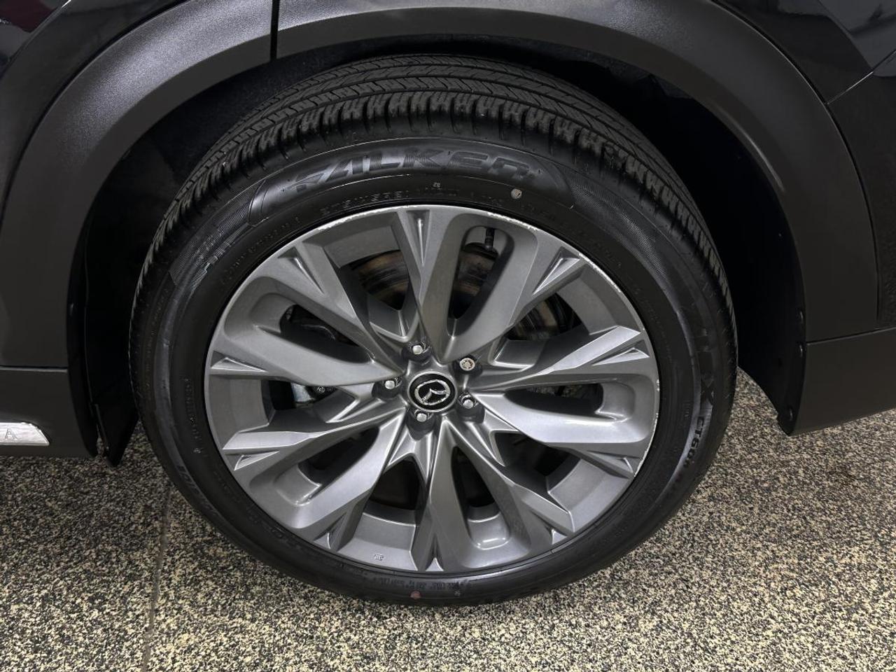 2025 Mazda CX-90 MHEV GT/HYBRID/AWD/7 PASSENGER/LEATHER/ROOF/NAV/1 OWNER LEASE RETURN! Photo