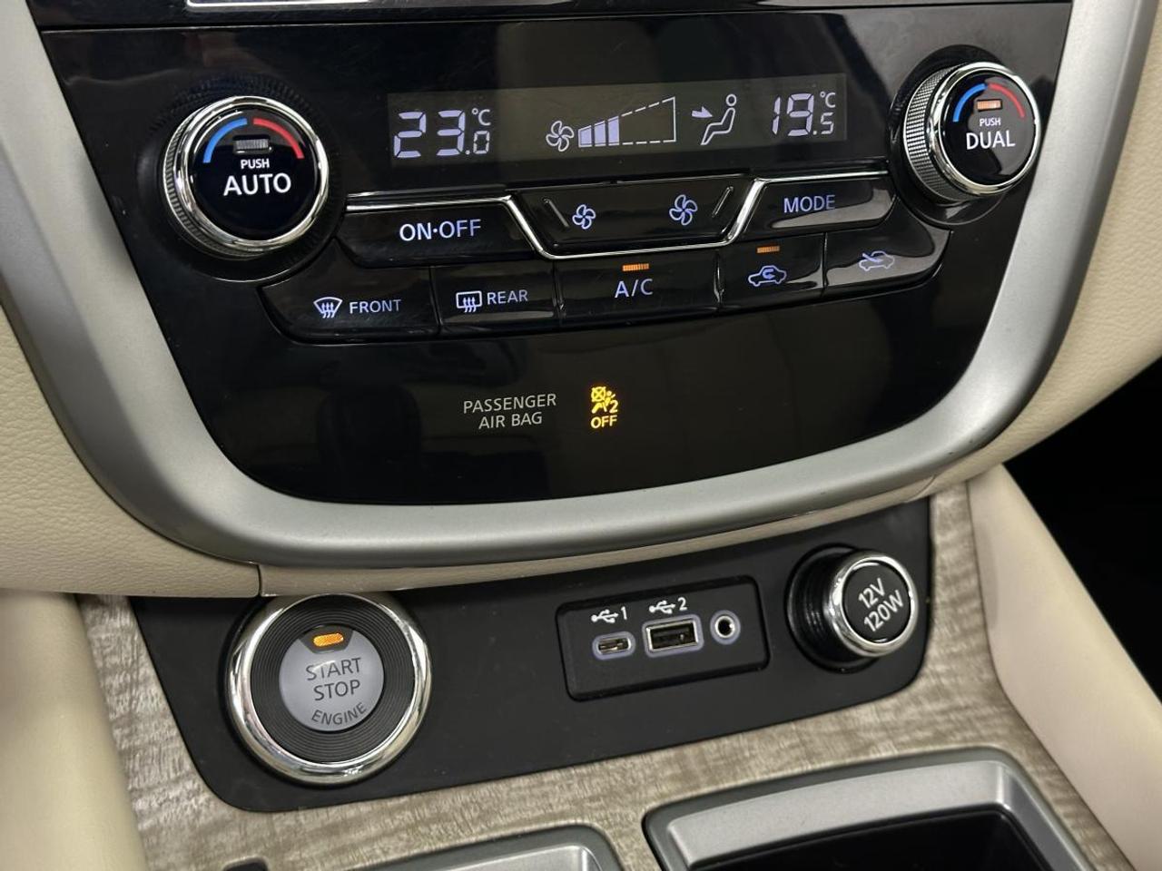 2021 Nissan Murano SL/AWD/CREAM LEATHER/PANOROOF/69KM/LOCAL TRADE! Photo