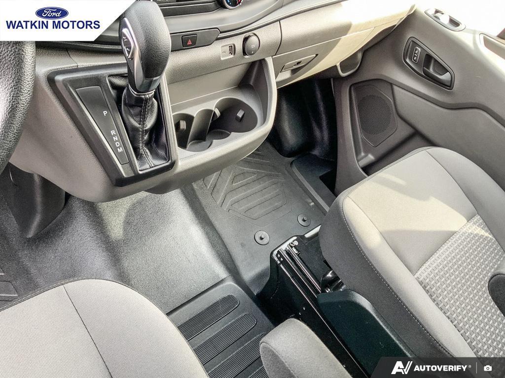 2025 Ford Transit Medium Roof photo 21