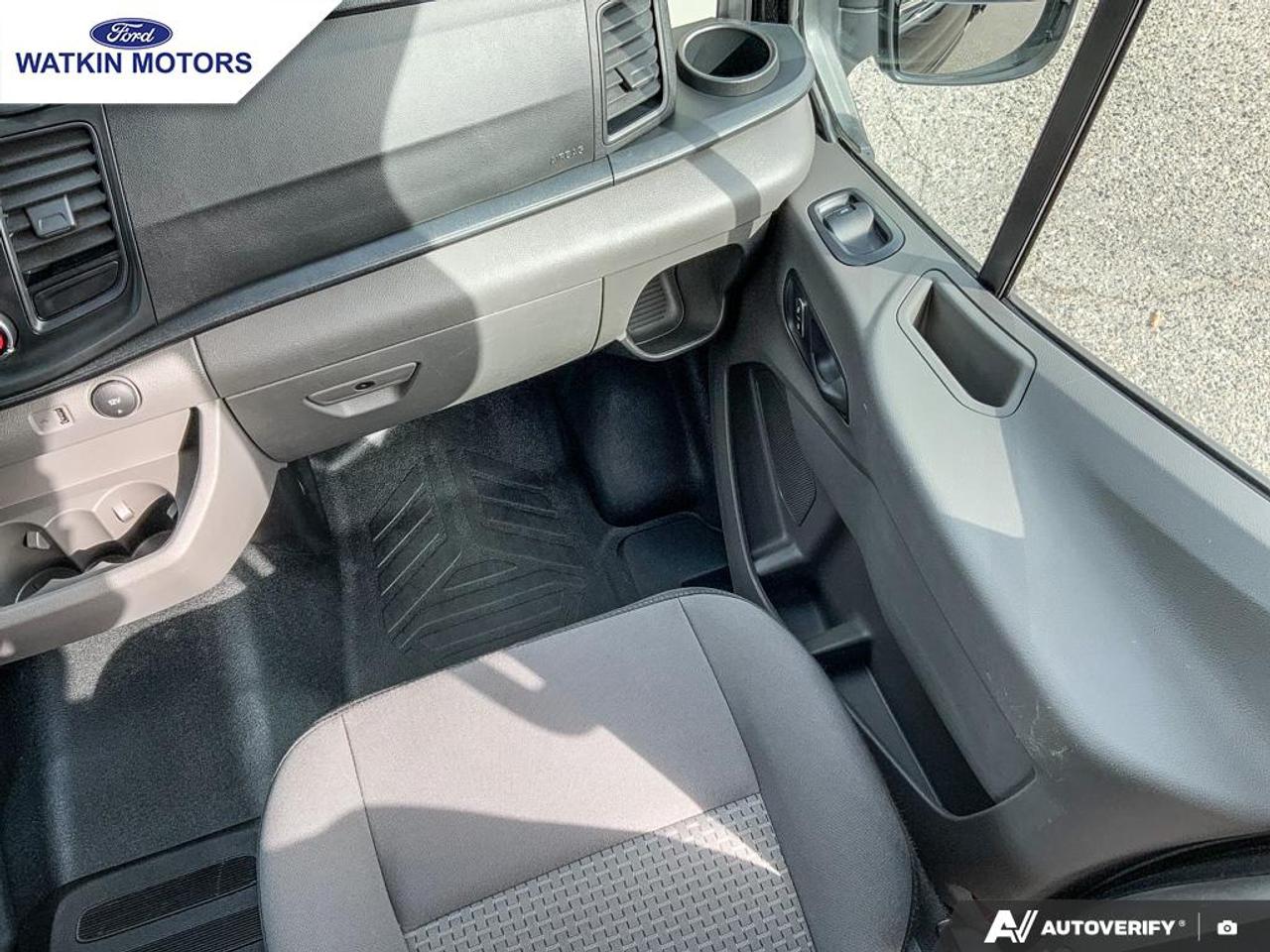 2025 Ford Transit MR PASSENGER VAN  XL AWD Photo27