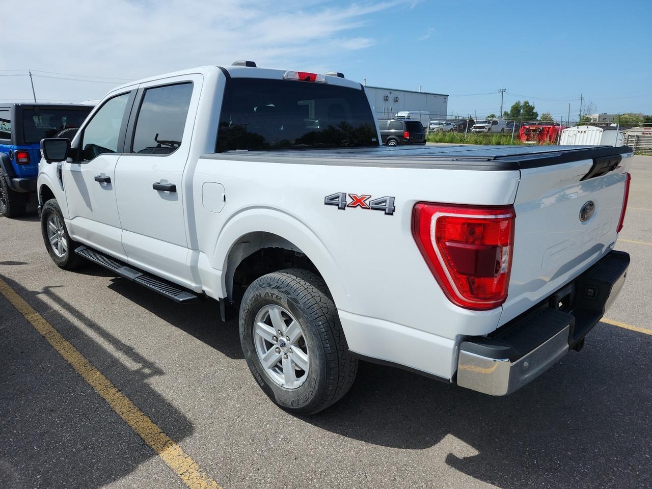 2021 Ford F-150 XLT | SUPERCREW | 4X4 | 3.5 6 CYL | COMPLETE SERVICE HISTORY | NO ACCIDENTS Photo
