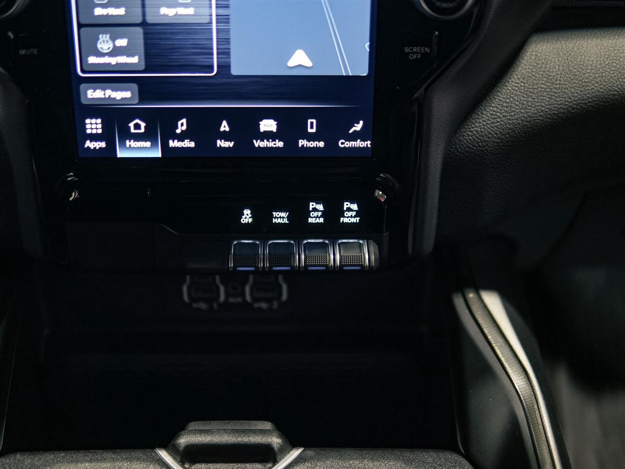 2022 RAM 1500 SPORT V8 | NO ACCIDENTS | NAV ALPINE | LVL 2 Photo