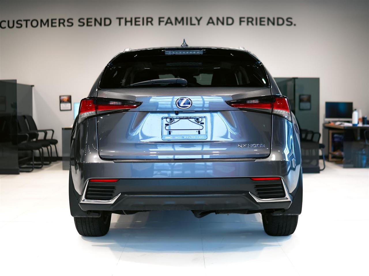 2020 Lexus NX 300h 300H | AWD | COMPLETE SERVICE HISTORY | 1 OWNR | NO ACCIDENTS Photo