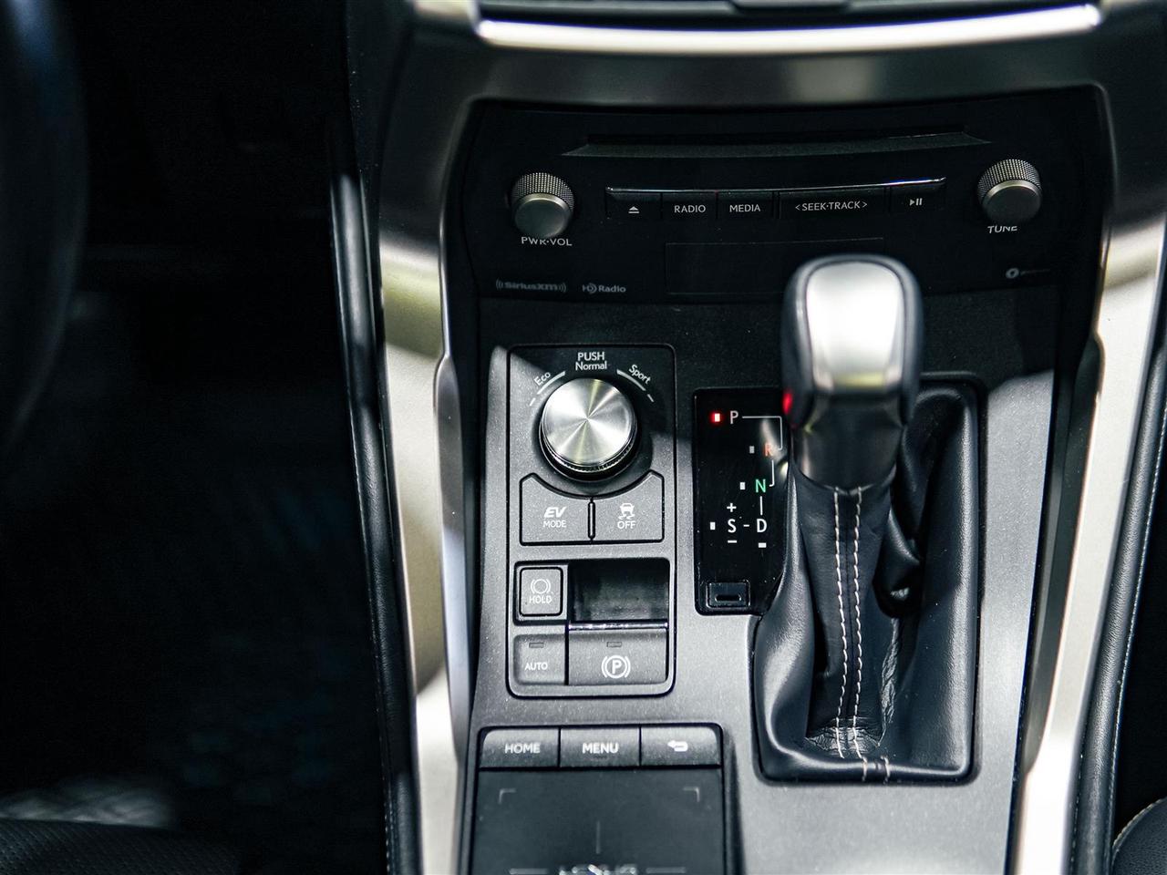 2020 Lexus NX 300h 300H | AWD | COMPLETE SERVICE HISTORY | 1 OWNR | NO ACCIDENTS Photo