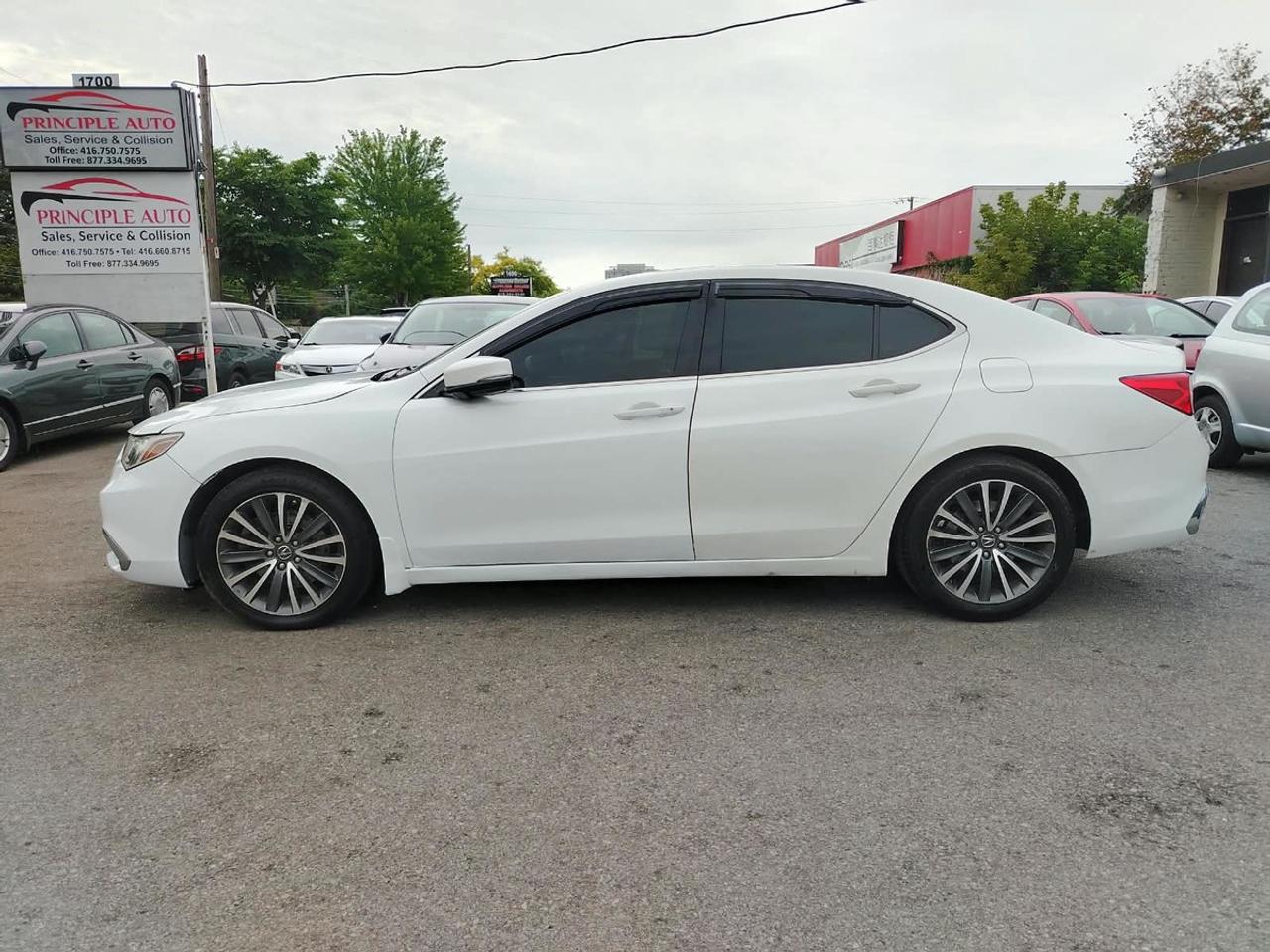 2018 Acura TLX Technology Photo2
