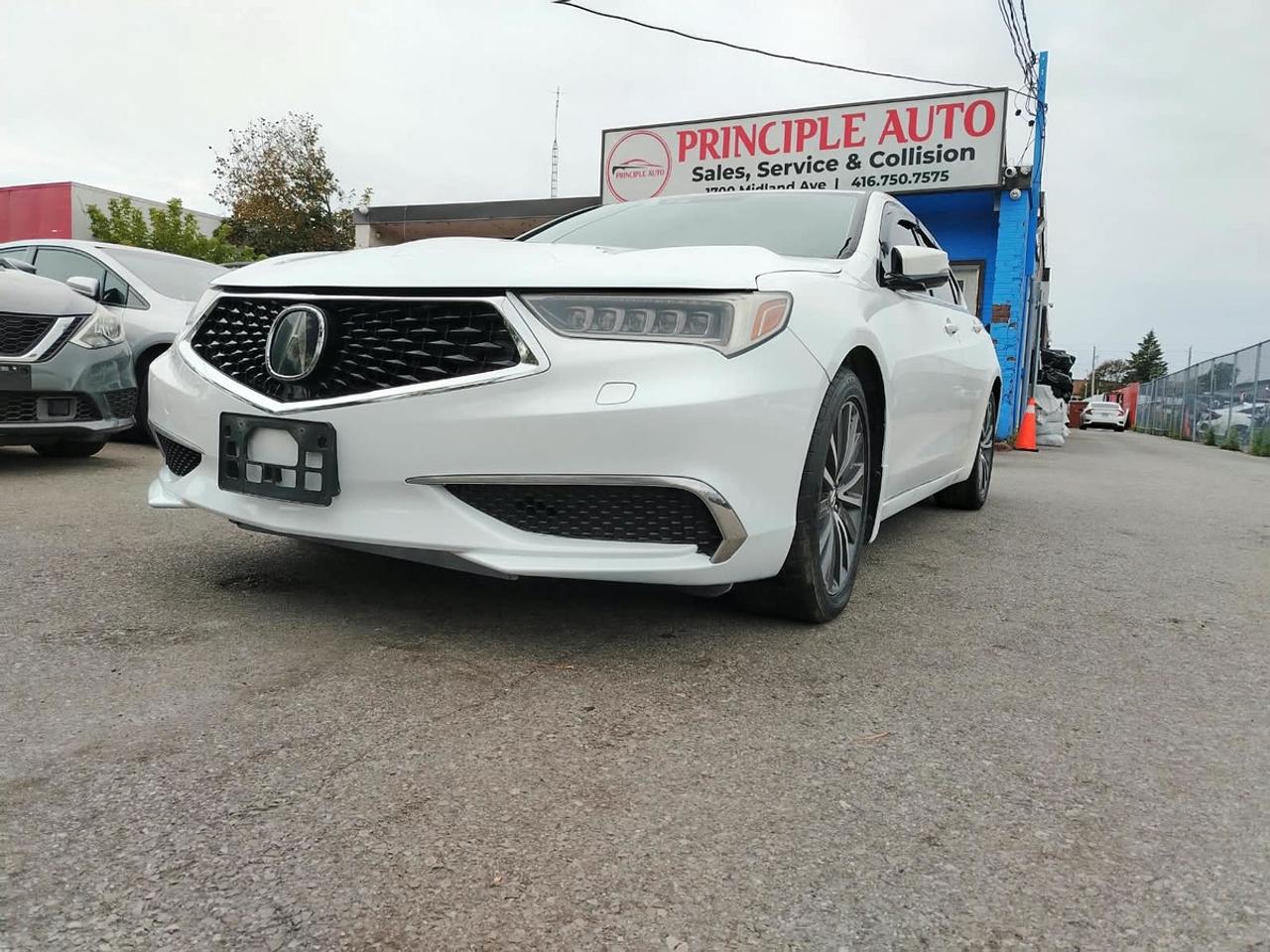 2018 Acura TLX Technology Photo1