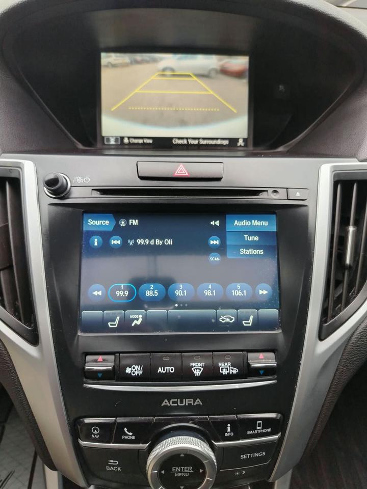 2018 Acura TLX Technology Photo