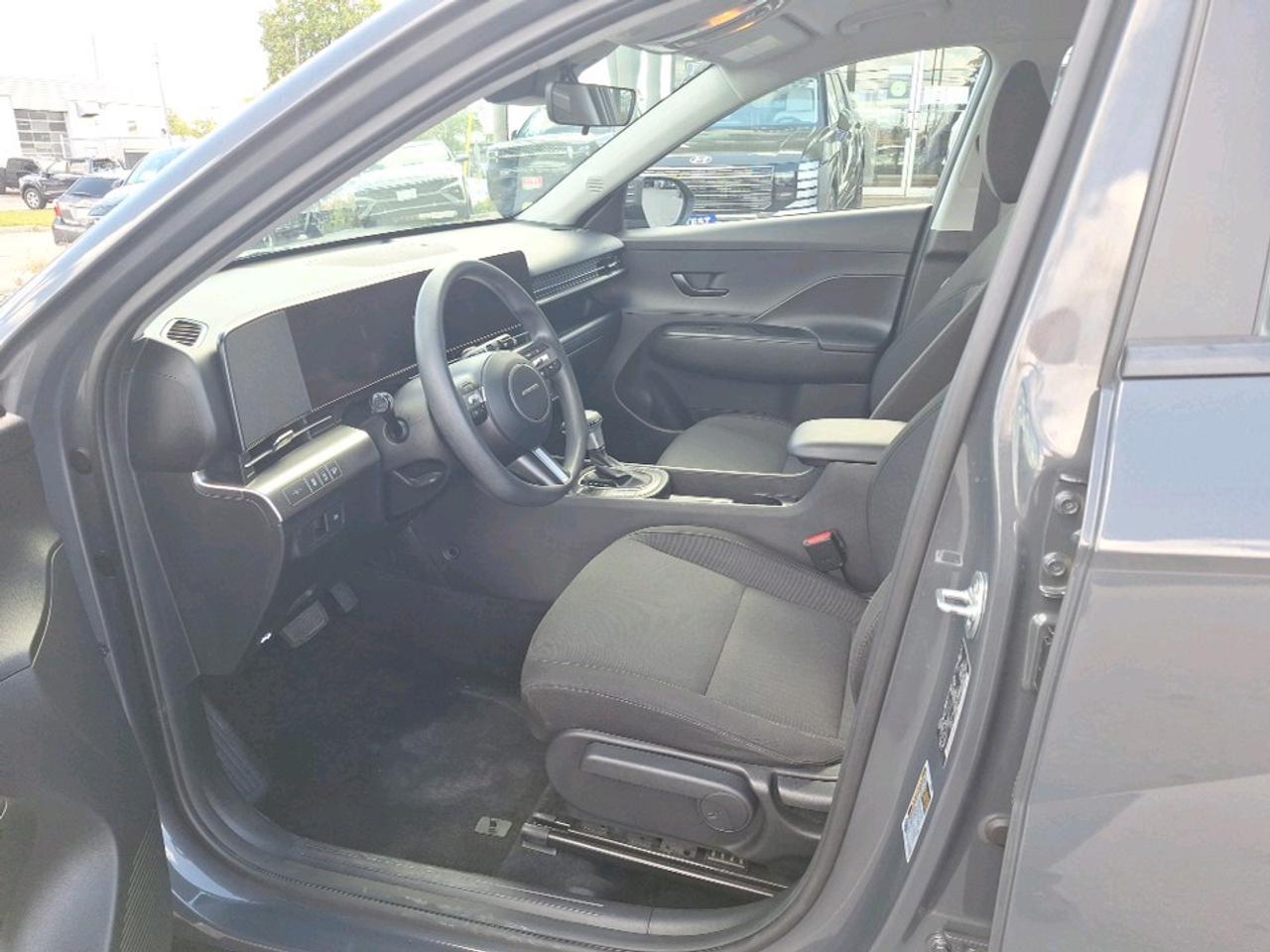 2024 Hyundai KONA 2.0L Essential Photo
