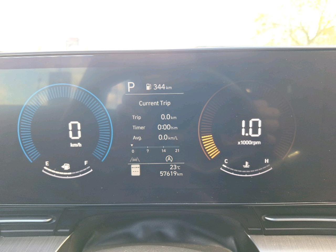 2024 Hyundai KONA 2.0L Essential Photo
