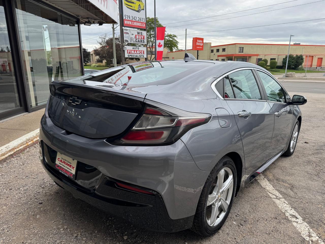 2018 Chevrolet Volt LT PHEV | Leather | Accident Free Photo4