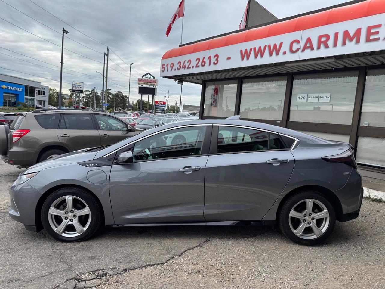 2018 Chevrolet Volt LT PHEV | Leather | Accident Free Photo5