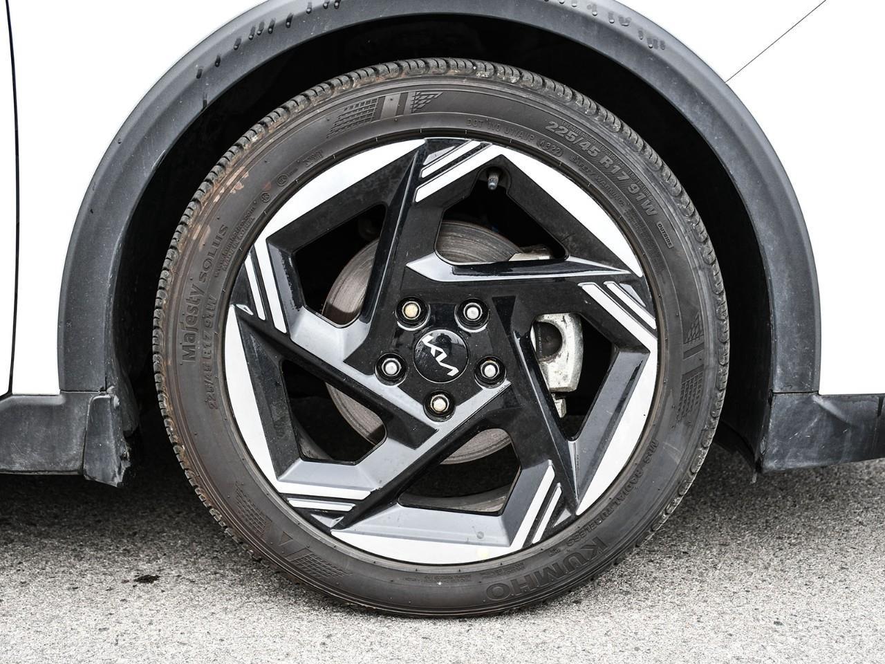 2025 Kia K4 2025 Kia K4 EX+ | Certified Pre-Owned | Heated Seats | Sunroof | Heated Steering Wheel Photo